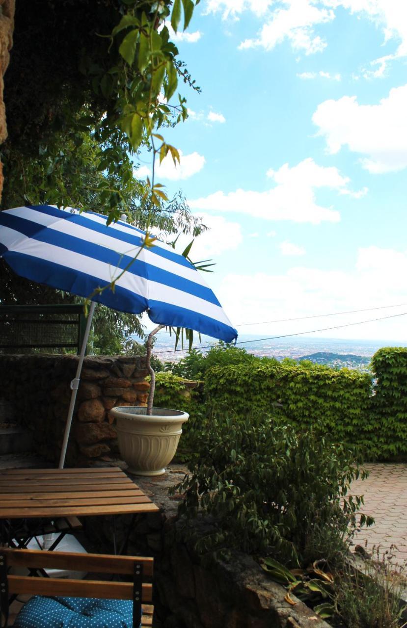 Best View Small House Free Parking Self Check-In Budapest Luaran gambar